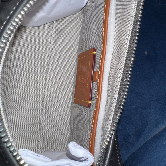 Coach Juliet 25  Black Chain Shoulder Bag - Picture 5 of 7